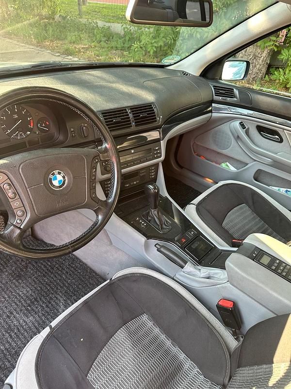 Gebraucht BMW 520 150 PS (110 kW) 1997 Silber Limousine
