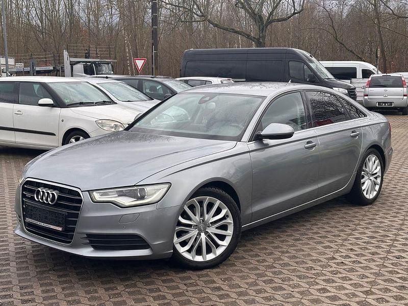 Gebraucht Audi A6 Business 204 PS (150 kW) 2012 Grau Limousine