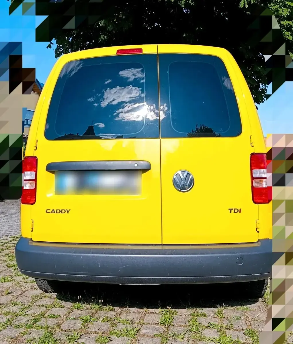 Gebraucht VW Caddy Maxi 102 PS (75 kW) 2014 Gelb Van / Kleinbus