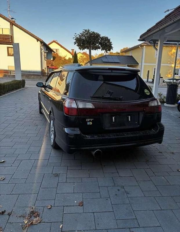 Gebraucht Subaru Legacy 367 PS (269 kW) 2000 Schwarz Kombi