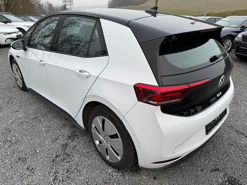 Gebraucht VW ID.3 Pure 110 kW (150 PS) 2021 Weiß Kleinwagen