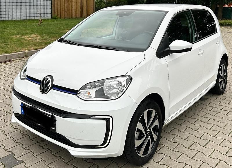 Weiß Gebraucht 2021 VW e-up! Active Kleinwagen | 12.850 € (Guter Preis) - Bild 1/4