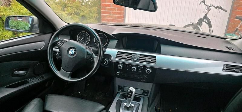 Gebraucht BMW 530 231 PS (169 kW) 2008 Grün Limousine