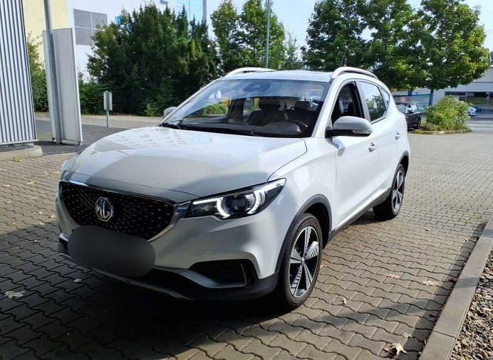 Weiß Gebraucht 2021 MG ZS Luxury Limousine | 13.685 € (Superpreis) - Bild 1/4