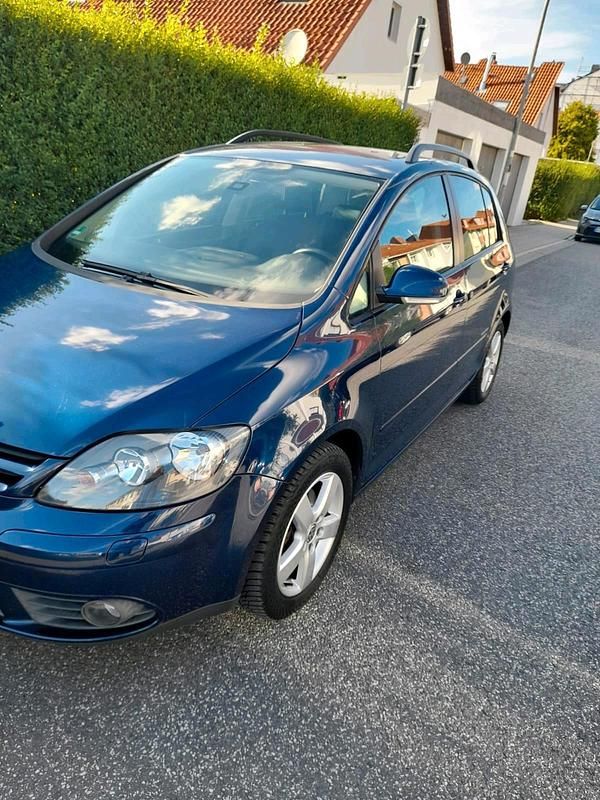 Blau Gebraucht 2008 VW Golf Plus Cross Van / Kleinbus | 4.999 € (Fairer Preis) - Bild 1/4