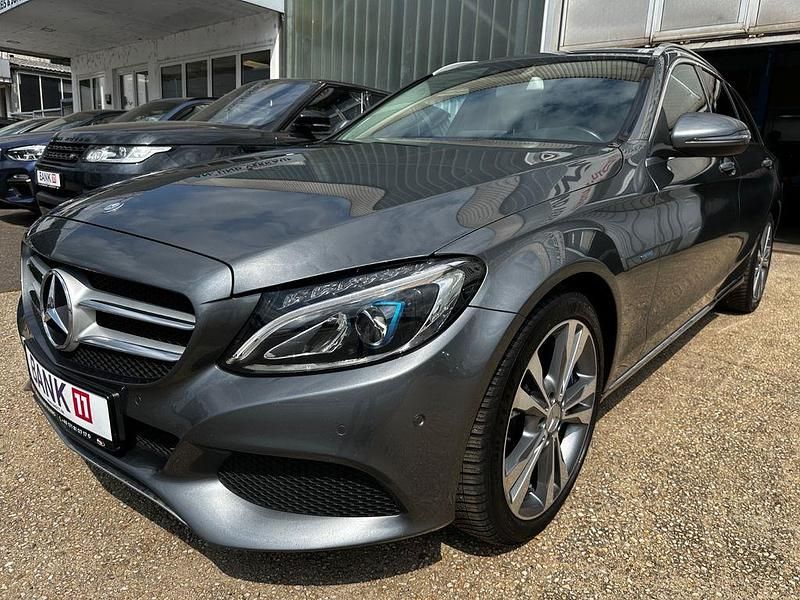 Gebraucht Mercedes C350e 211 PS (155 kW) 2016 Grau Kombi
