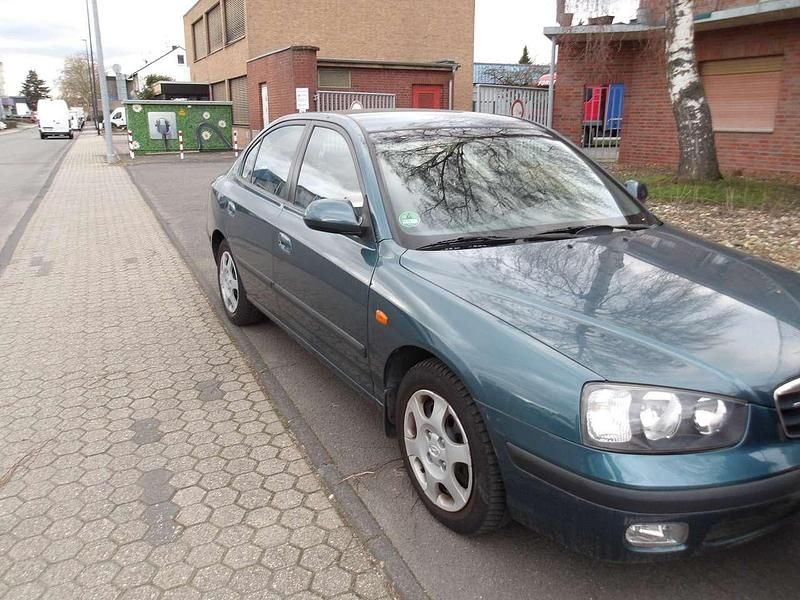 Gebraucht Hyundai Elantra GLS 107 PS (78 kW) 2001 Blau Limousine