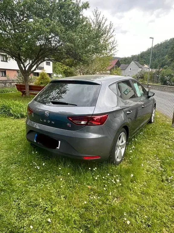Gebraucht Seat Leon FR 125 PS (91 kW) 2016 Grau Limousine