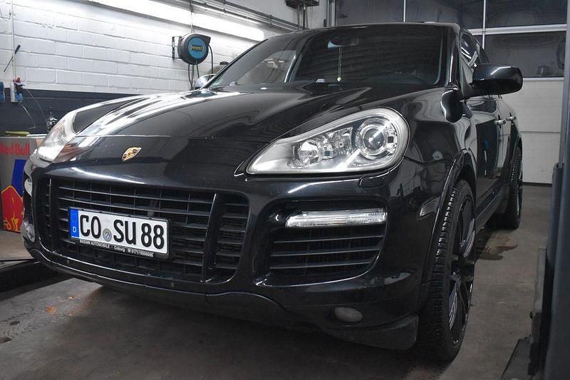 Schwarz Gebraucht 2007 Porsche Cayenne Turbo SUV | 12.999 € (Teuer) - Bild 1/4