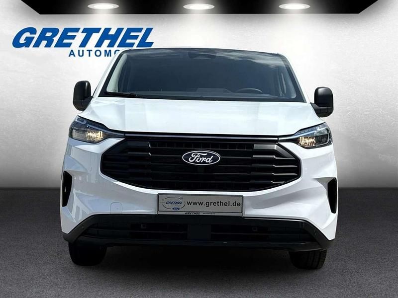 Neu Ford Transit Trend 136 PS (100 kW) 2025 Weiss Limousine