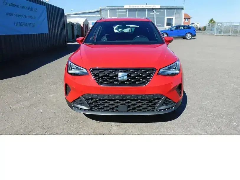 Gebraucht Seat Arona FR-Line 110 PS (80 kW) 2024 Emocionrot s3hrot SUV