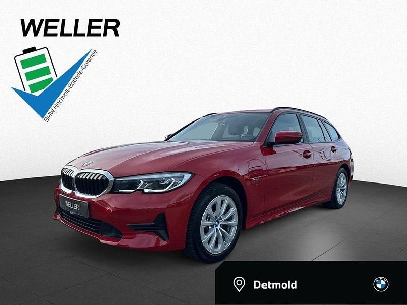 Melbourne rot (rot) Gebraucht 2021 BMW 320e Advantage Kombi | 26.450 € (Fairer Preis) - Bild 1/4