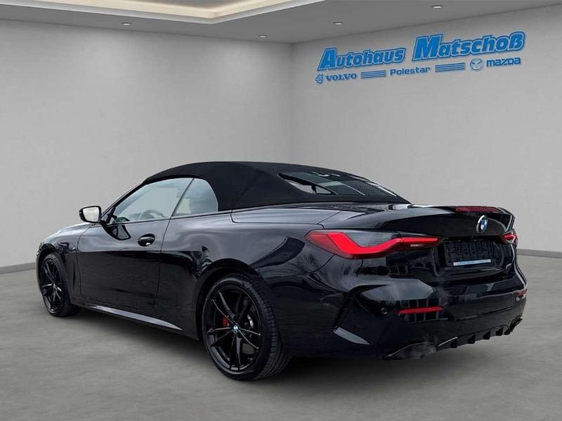 Gebraucht BMW 440 374 PS (275 kW) 2023 Black sapphire metallic Cabrio