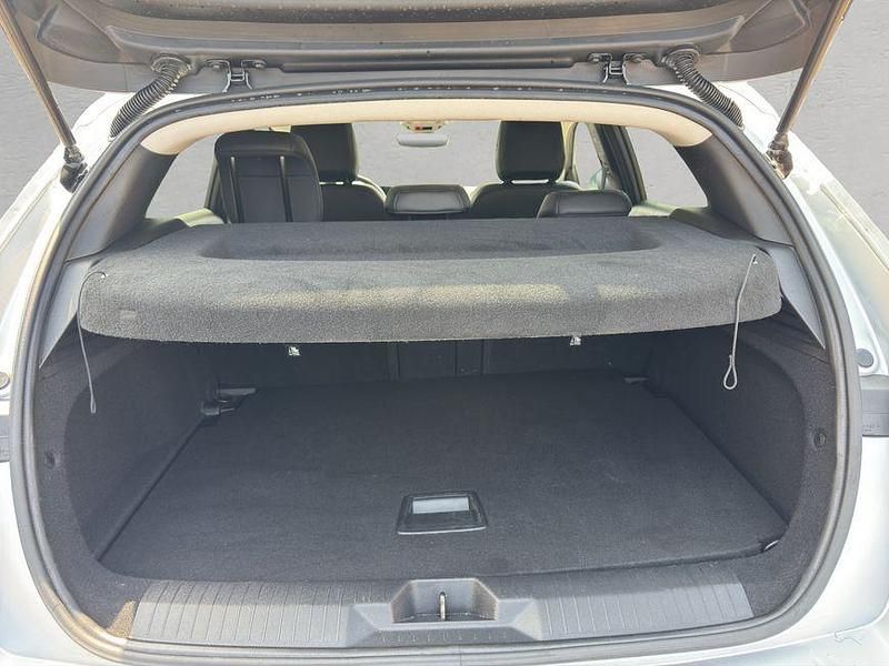 Gebraucht Opel Astra Elegance 131 PS (96 kW) 2023 Schwarz Limousine