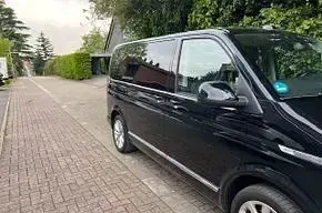Używany VW Multivan 204 KM (150 kW) 2021 Czarny Minivan