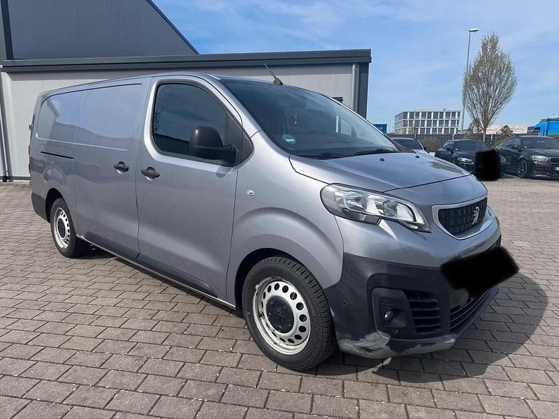 Gebraucht Peugeot Expert 150 PS (110 kW) 2020 Silber Van