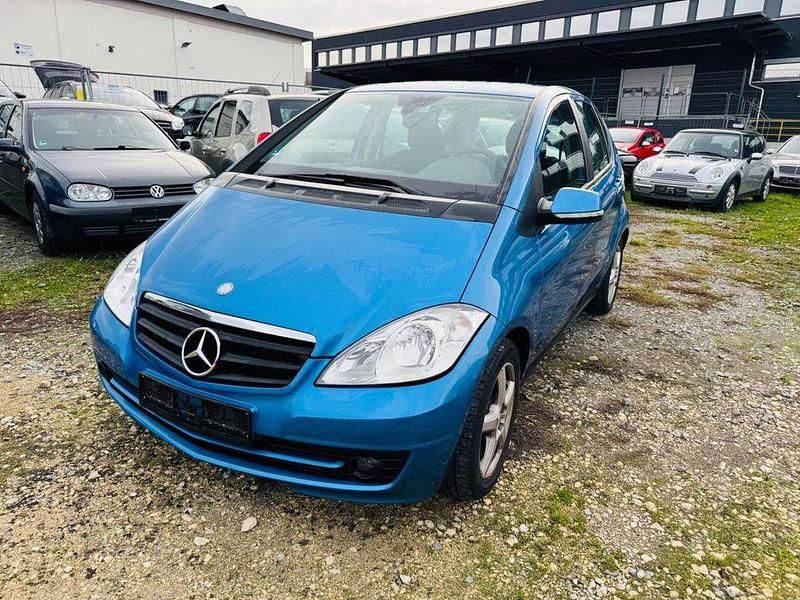 Gebraucht Mercedes A150 95 PS (69 kW) 2009 Blau Limousine