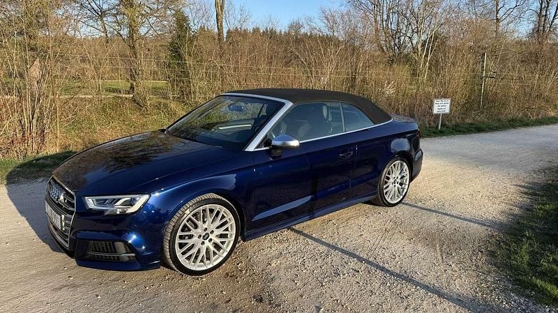 Gebraucht Audi S3 Cabriolet 300 PS (220 kW) 2019 Blau Cabrio