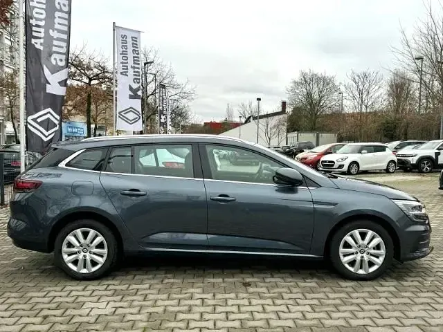 Gebraucht Renault Mégane II Intens 116 PS (85 kW) 2021 Grau Limousine