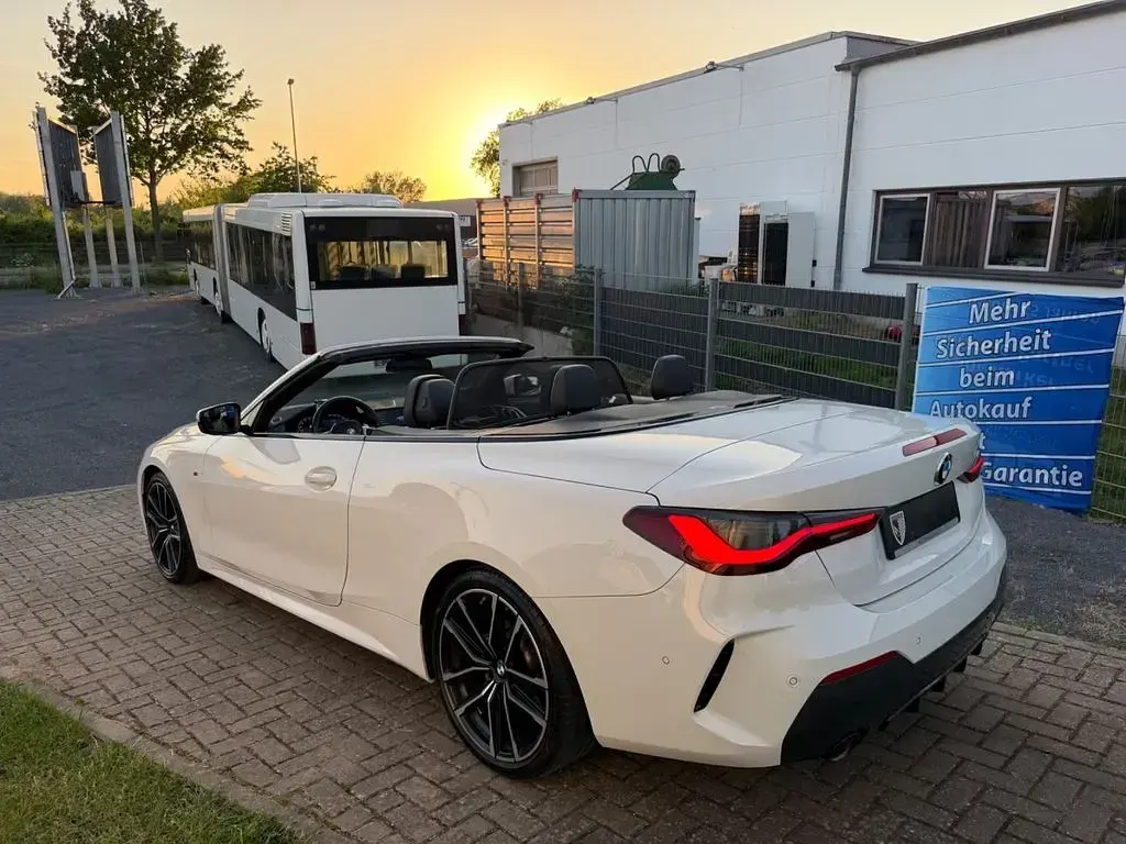 Gebraucht BMW 430 M Sport 245 PS (180 kW) 2022 Weiß Coupé