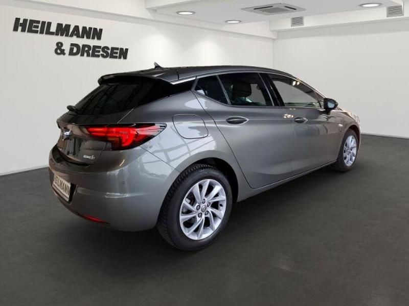 Gebraucht Opel Astra Innovation 105 PS (77 kW) 2018 Grau Limousine