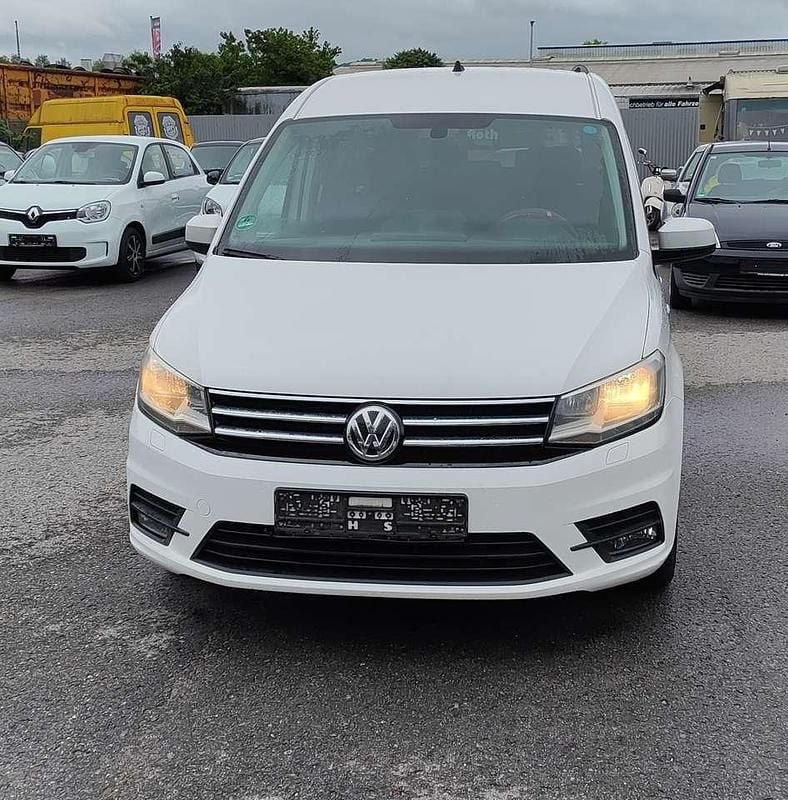 Candyweiss Gebraucht 2018 VW Caddy Maxi Comfortline Van / Kleinbus | 6.350 € (Superpreis) - Bild 1/4