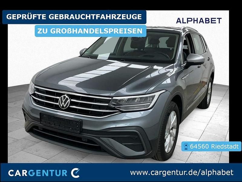 Platinum grey Gebraucht 2022 VW Tiguan Allspace Life SUV | 27.597 € (Superpreis) - Bild 1/2