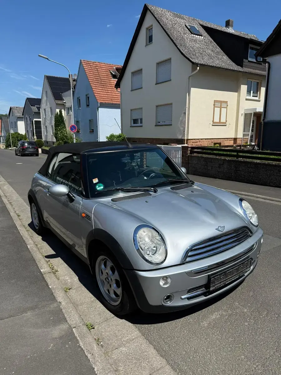 Gebraucht Mini Cooper Cabriolet 116 PS (85 kW) 2005 Silber Cabrio