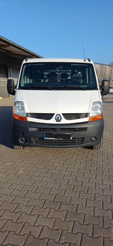 Gebraucht Renault Master 120 PS (88 kW) 2009 Weiß Limousine