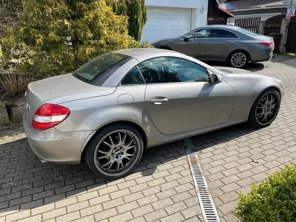 Gebraucht Mercedes SLK280 231 PS (169 kW) 2008 Grau Cabrio