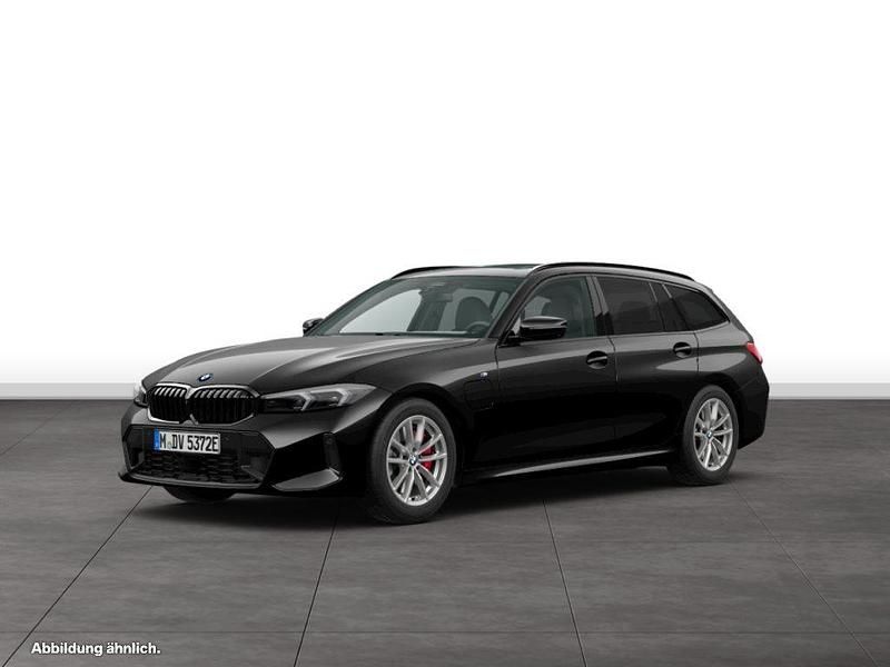 Schwarz Gebraucht 2025 BMW 330e Kombi | 56.270 € (Teuer) - Bild 1/3