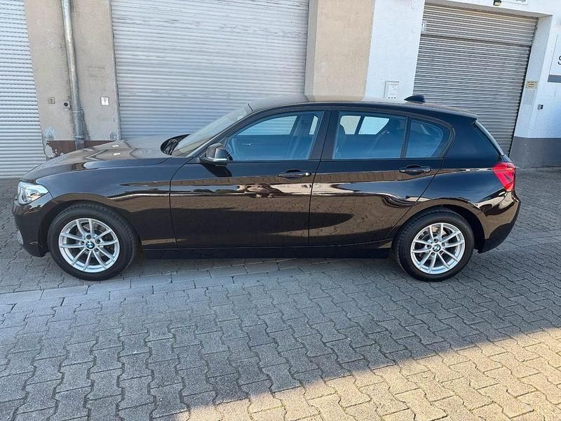 Gebraucht BMW 116 Advantage 116 PS (85 kW) 2018 Braun Kleinwagen