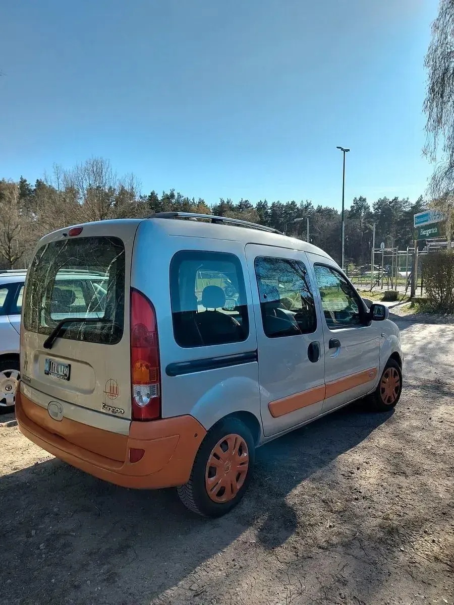 Brugt Renault Kangoo Privilege 95 HK (69 kW) 2006 Sølv MPV