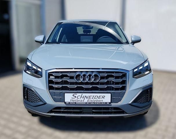 Gebraucht Audi Q2 Comfort 116 PS (85 kW) 2025 Grau SUV