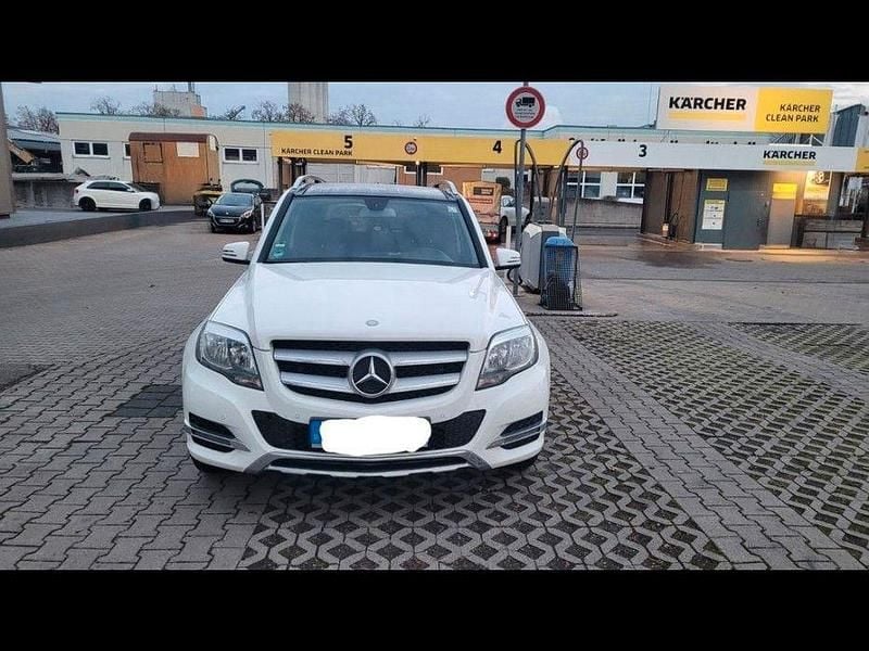 Gebraucht Mercedes GLK200 143 PS (105 kW) 2013 Weiß SUV
