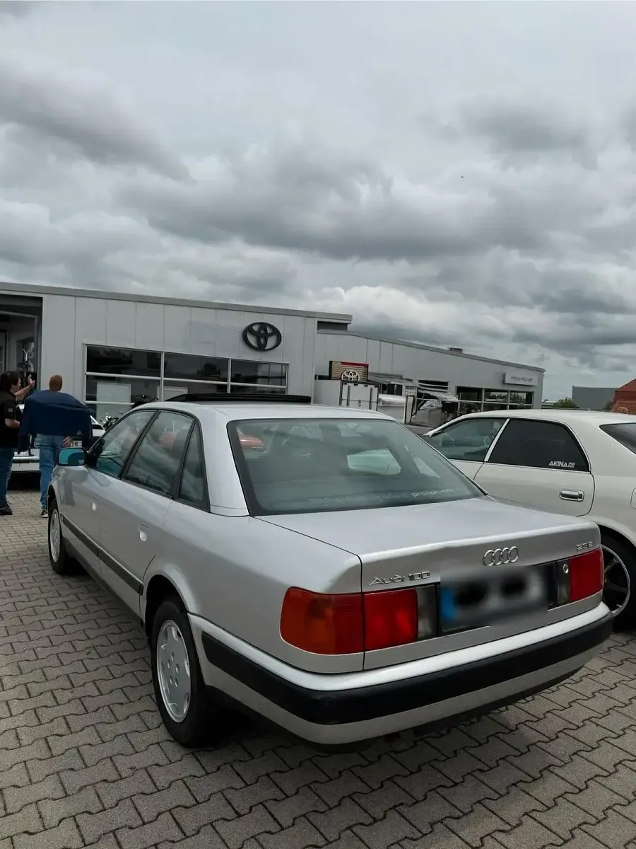 Gebraucht Audi 100 133 PS (97 kW) 1991 Silber Limousine