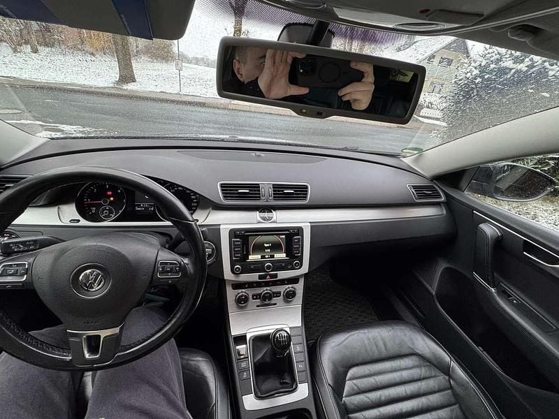 Gebraucht VW Passat Highline 177 PS (130 kW) 2014 Schwarz Limousine