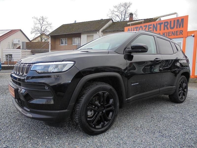 Gebraucht Jeep Compass 131 PS (96 kW) 2022 Schwarz SUV