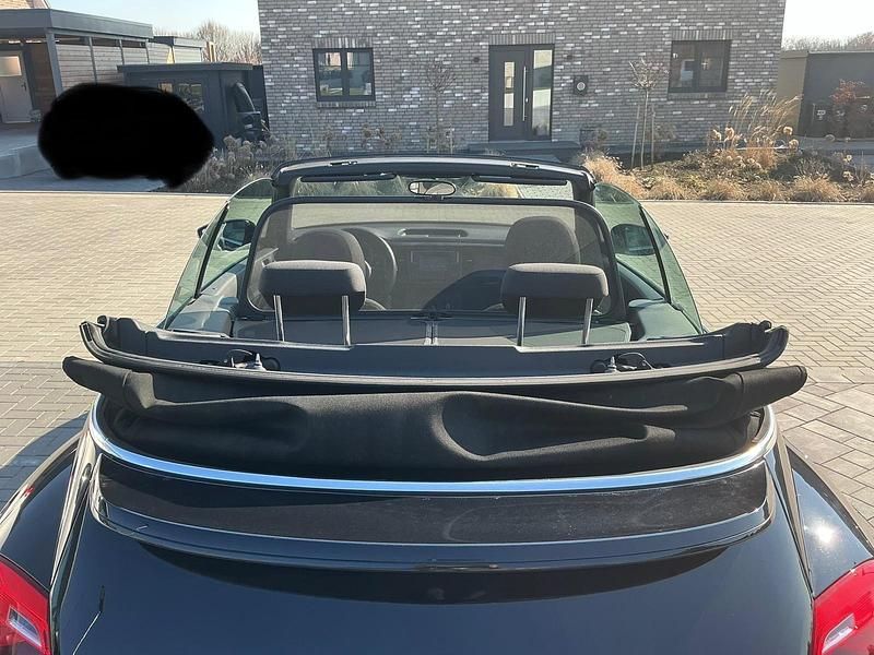 Gebraucht VW Beetle 105 PS (77 kW) 2016 Schwarz Kleinwagen