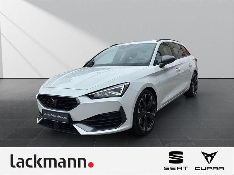Weiss Gebraucht 2023 Cupra Leon Kombi | 28.490 € (Superpreis) - Bild 1/4