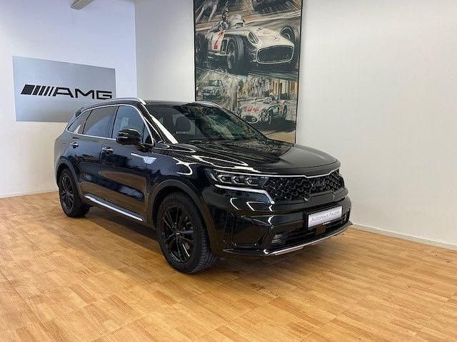 (abp) auroraschwarz met. Gebraucht 2023 Kia Sorento Platinum SUV | 31.892 € (Fairer Preis) - Bild 1/4