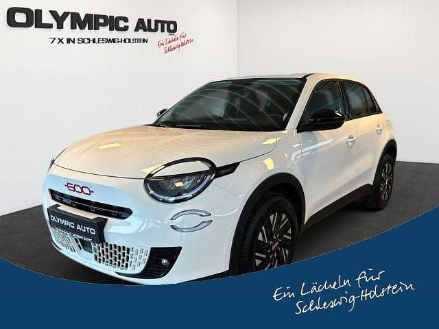 Weiß Gebraucht 2024 Fiat 600E Red Limousine | 28.990 € (Fairer Preis) - Bild 1/4