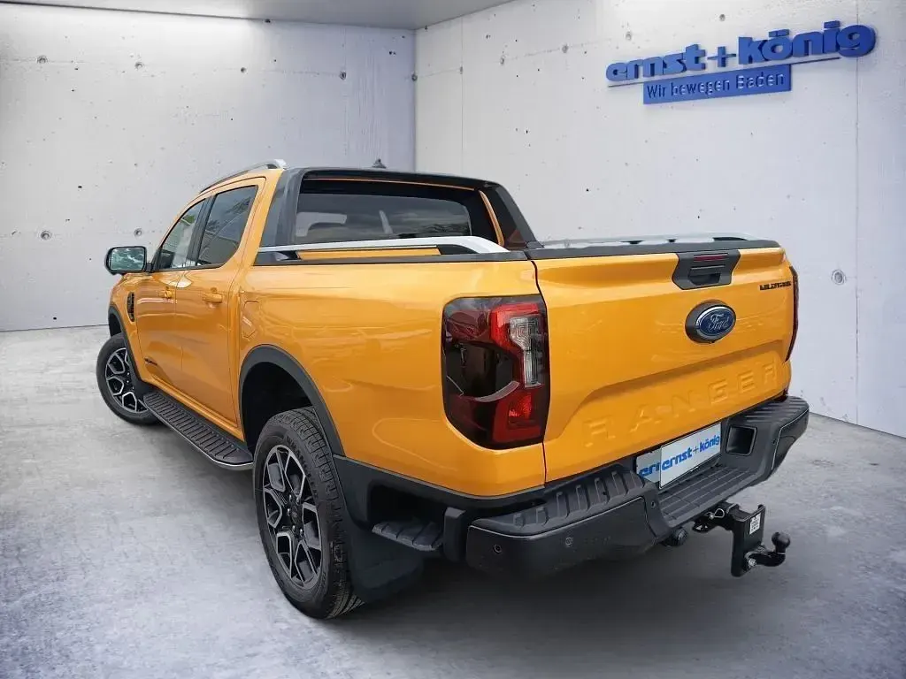 Gebraucht Ford Ranger Wildtrack 241 PS (177 kW) 2024 Orange Pickup