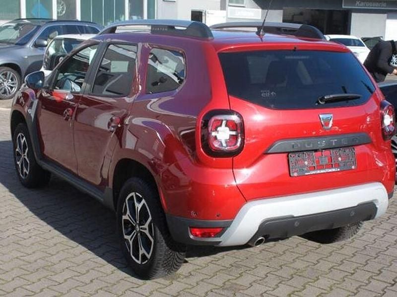 Gebraucht Dacia Duster Prestige 131 PS (96 kW) 2019 Fusionrot SUV