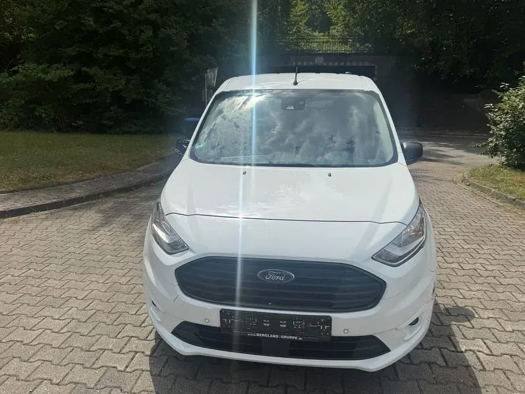 Gebraucht Ford Tourneo Connect Trend 101 PS (74 kW) 2019 Weiß Van / Kleinbus