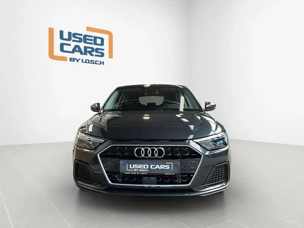 Gebraucht Audi A1 Advanced 95 PS (69 kW) 2025 Grau SUV