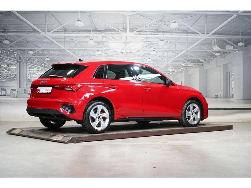 Gebraucht Audi A3 S-Line 245 PS (180 kW) 2022 Tangorot metallic Limousine