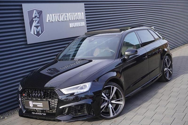 Mythosschwarz metallic Gebraucht 2019 Audi RS3 Sportback Advanced Kleinwagen | 45.990 € (Etwas zu teuer) - Bild 1/4