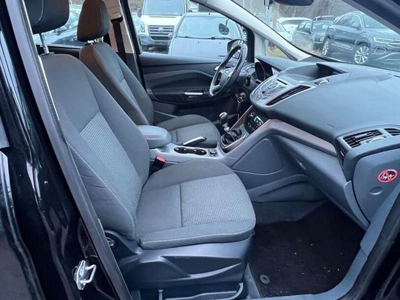 Gebraucht Ford Grand C-Max 140 PS (102 kW) 2015 Schwarz Van / Kleinbus