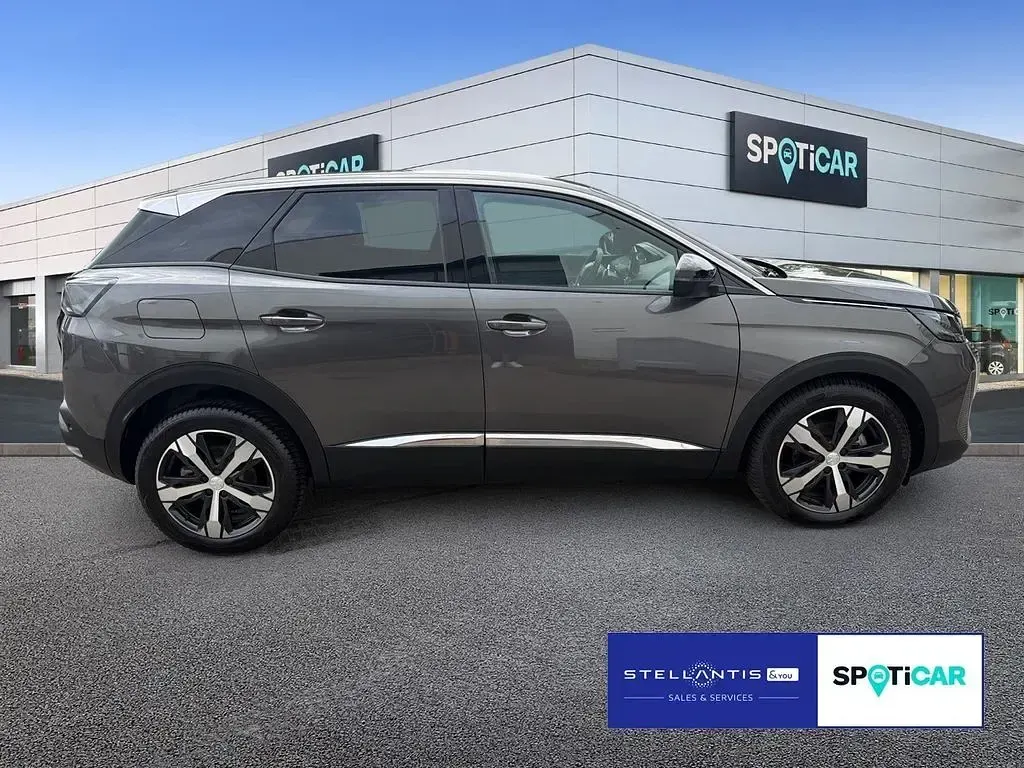 Gebraucht Peugeot 3008 Allure 131 PS (96 kW) 2024 Grau SUV